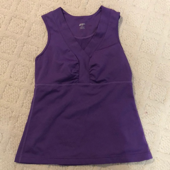 MEC workout top bundle, size small - Picture 4 of 9